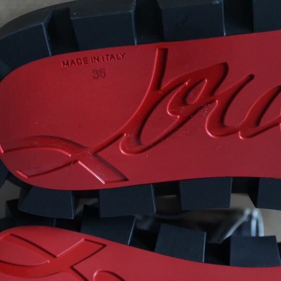 Christian Louboutin Lock Cool Metallic Croc-Embossed Leather Chunky Sandals - Picture 14 of 16